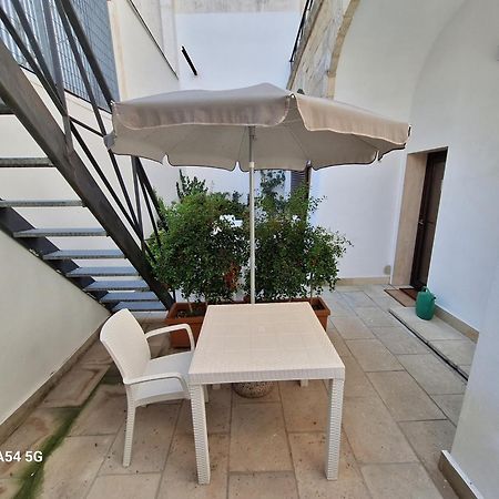B&B Residenza Pizziniaco เลชเช ภายนอก รูปภาพ