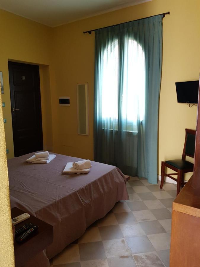 B&B Residenza Pizziniaco เลชเช ภายนอก รูปภาพ