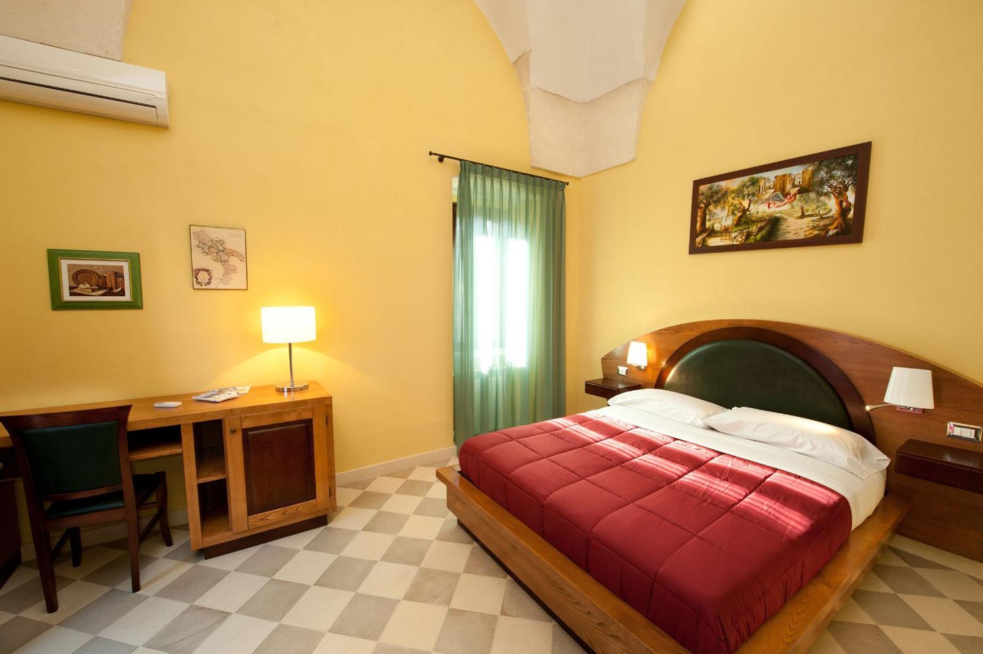 B&B Residenza Pizziniaco เลชเช ห้อง รูปภาพ