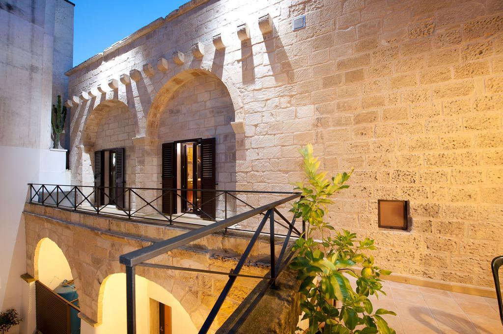 B&B Residenza Pizziniaco เลชเช ภายนอก รูปภาพ